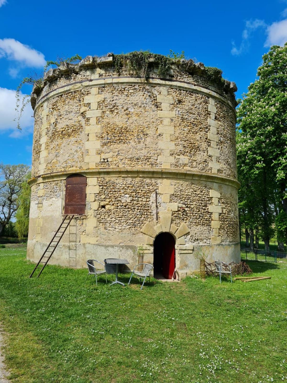 Chateau De Jallanges & Spa A Vouvray - 1H De Spa Incluse Par Jour Hotel Eksteriør billede